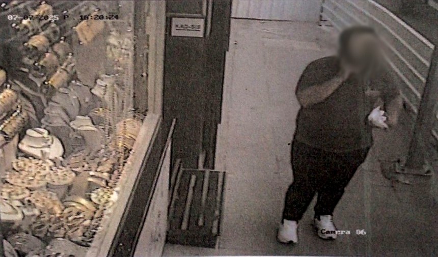 &Ccedil;ok sevdiğini g&uuml;vercini kayboldu, her yerde onu arıyor
