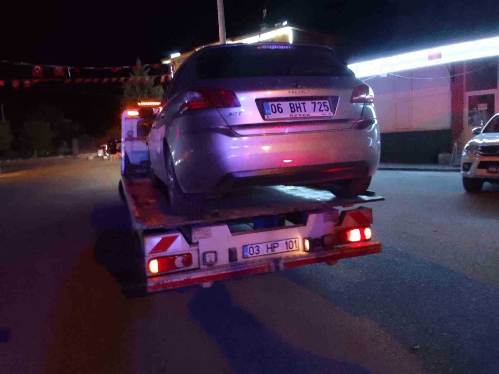 İki otomobilin çarpıştığı kazada 9 kişi yaralandı