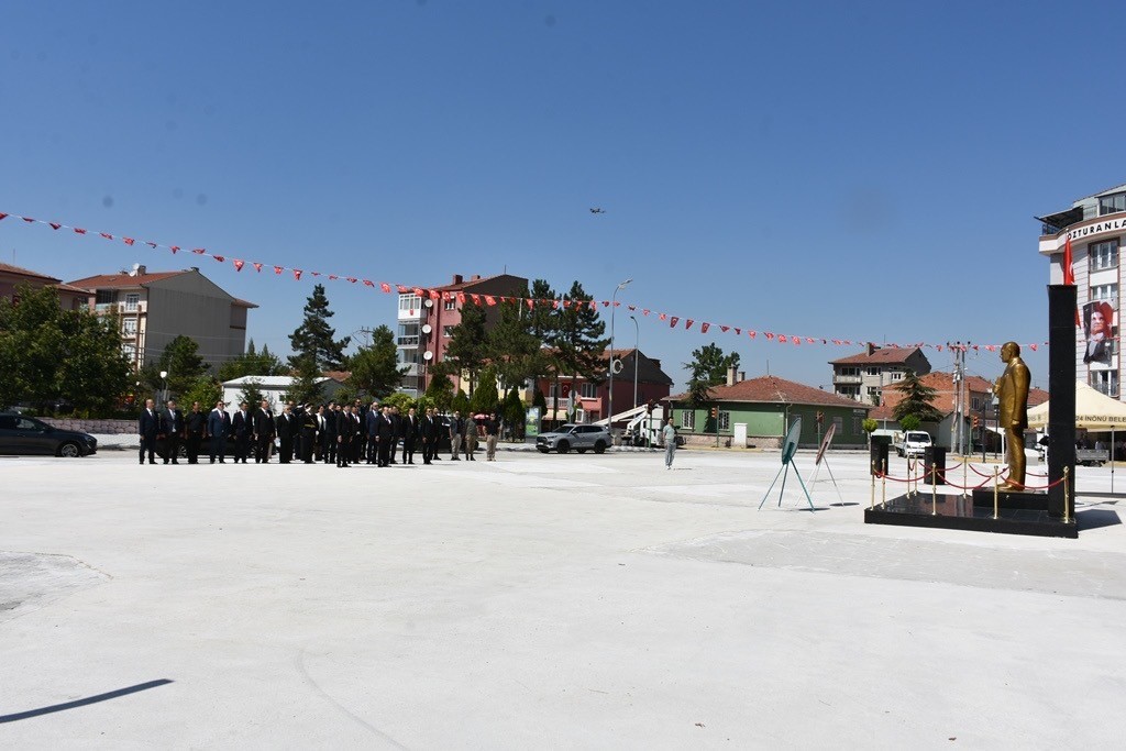 İn&ouml;n&uuml;&rsquo;de 30 Ağustos coşkusu
