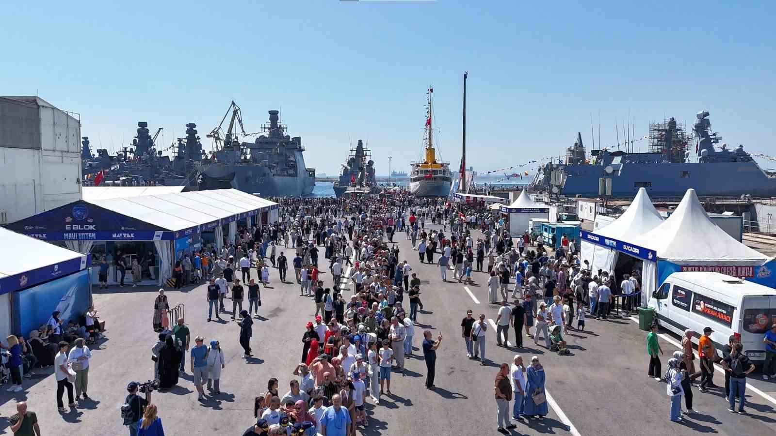 TEKNOFEST’te 30 Ağustos yoğunluğu havadan görüntülendi