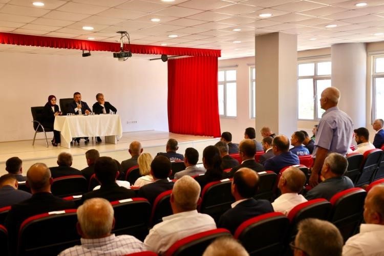 Vali Sözer muhtarlarla bir araya geldi