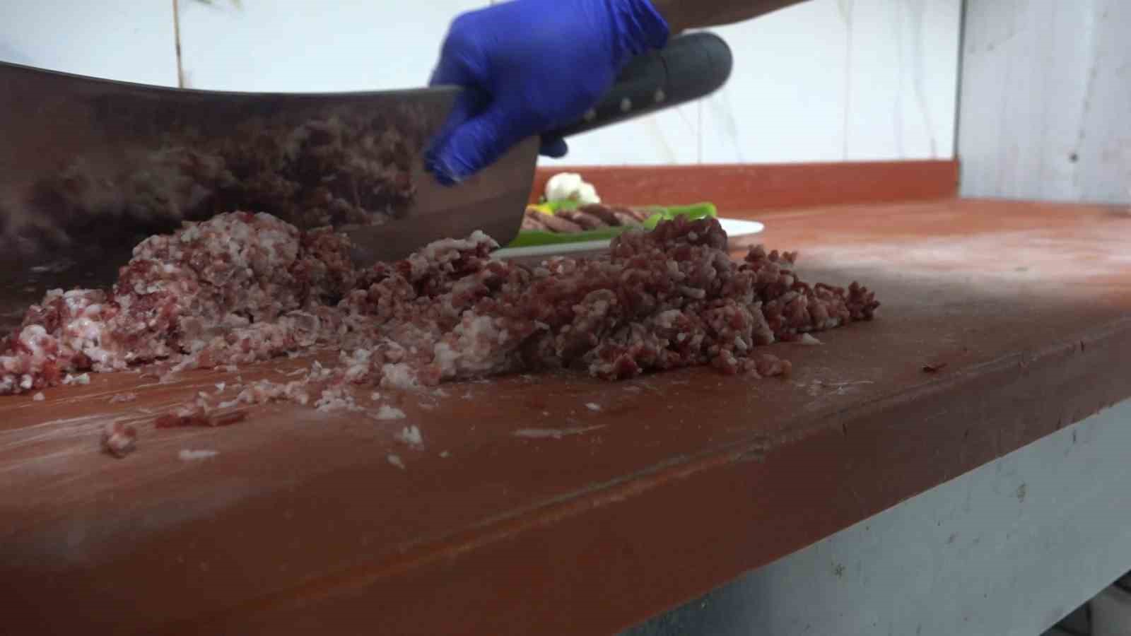 Artık Rize&rsquo;nin de kendine has k&ouml;ftesi oldu
