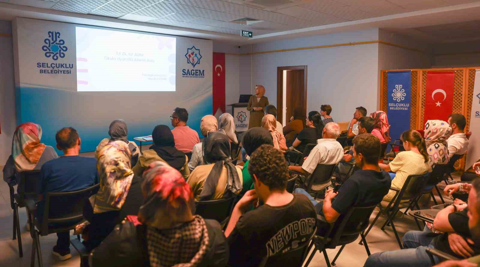 SAGEM&rsquo;den ebeveynlere okula uyumda ailenin rol&uuml; konulu seminer
