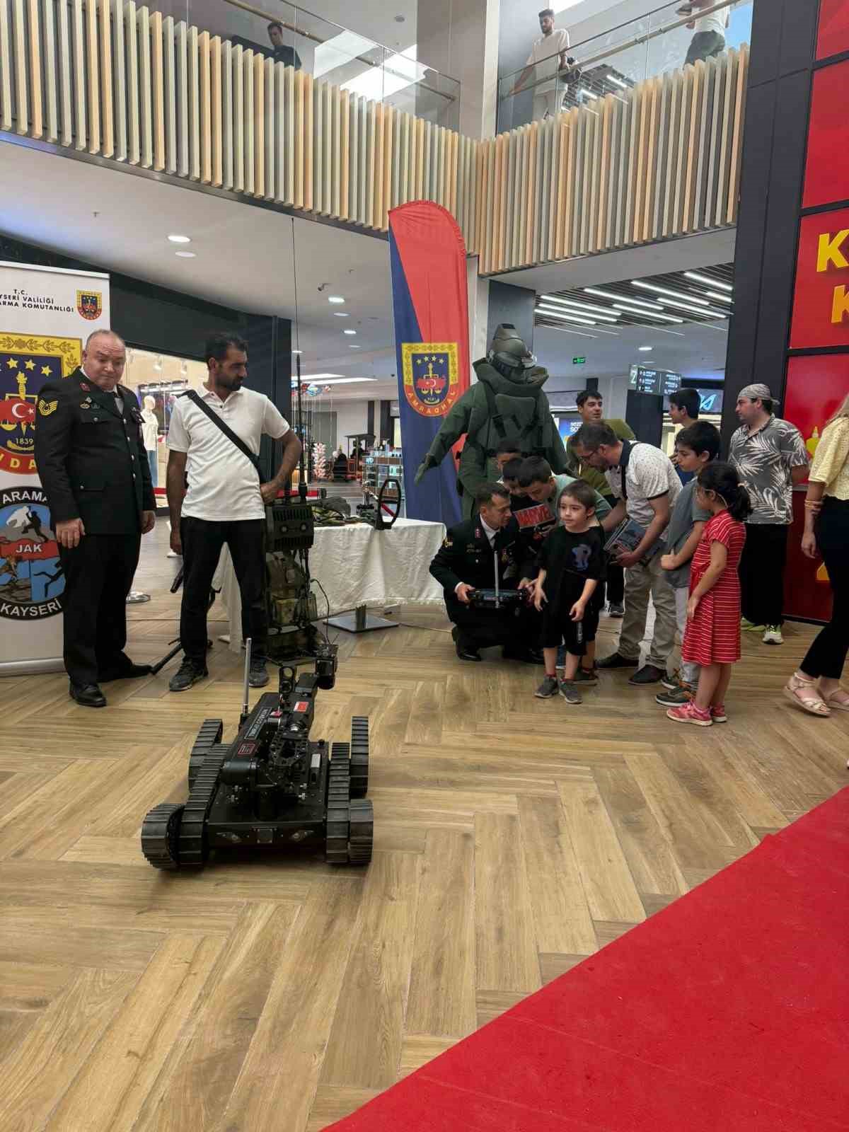 Bayramlar KUMSMALL’da bir başka