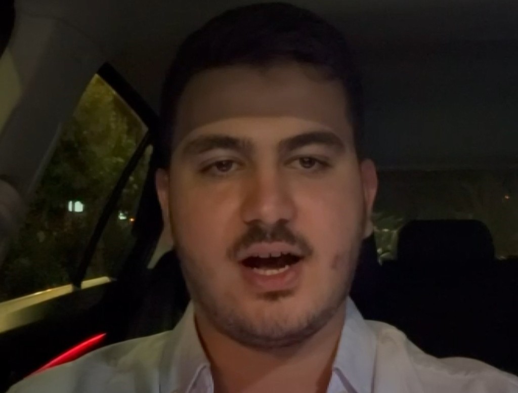 Uzman &ccedil;avuşun otob&uuml;s ge&ccedil; geldi diye silah &ccedil;ektiği anlar kamerada
