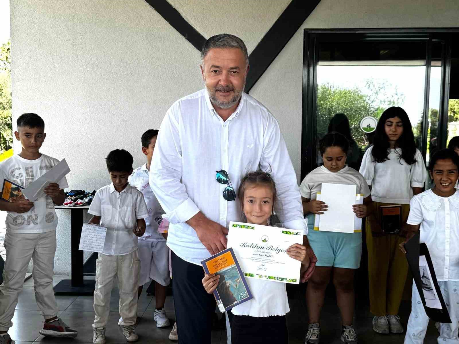 At&ouml;lyelerinde eğitim alan &ouml;ğrenciler yeteneklerini sergiledi
