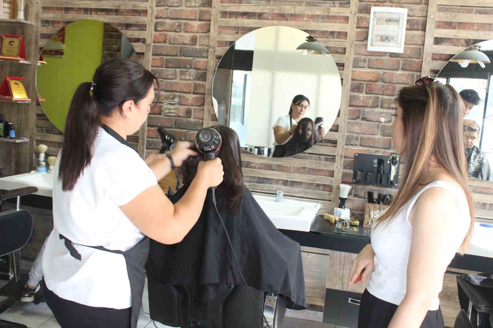 Haydi çocuklar muhtar tıraşına