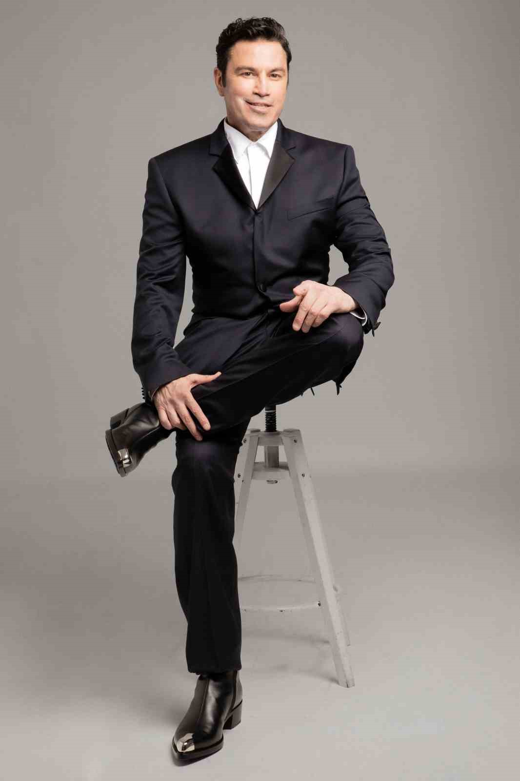 Ünlü tenor Mario Frangoulis İstanbul, İzmir ve Ankara’da konser verecek