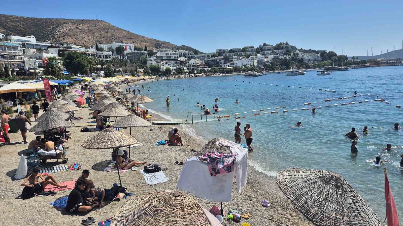 Bodrum’a, 2 bin 683 yolcuyla geldi