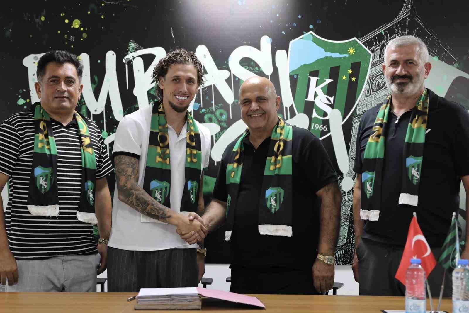Kocaelispor, sol kanat Darko Churlinov’u transfer etti
