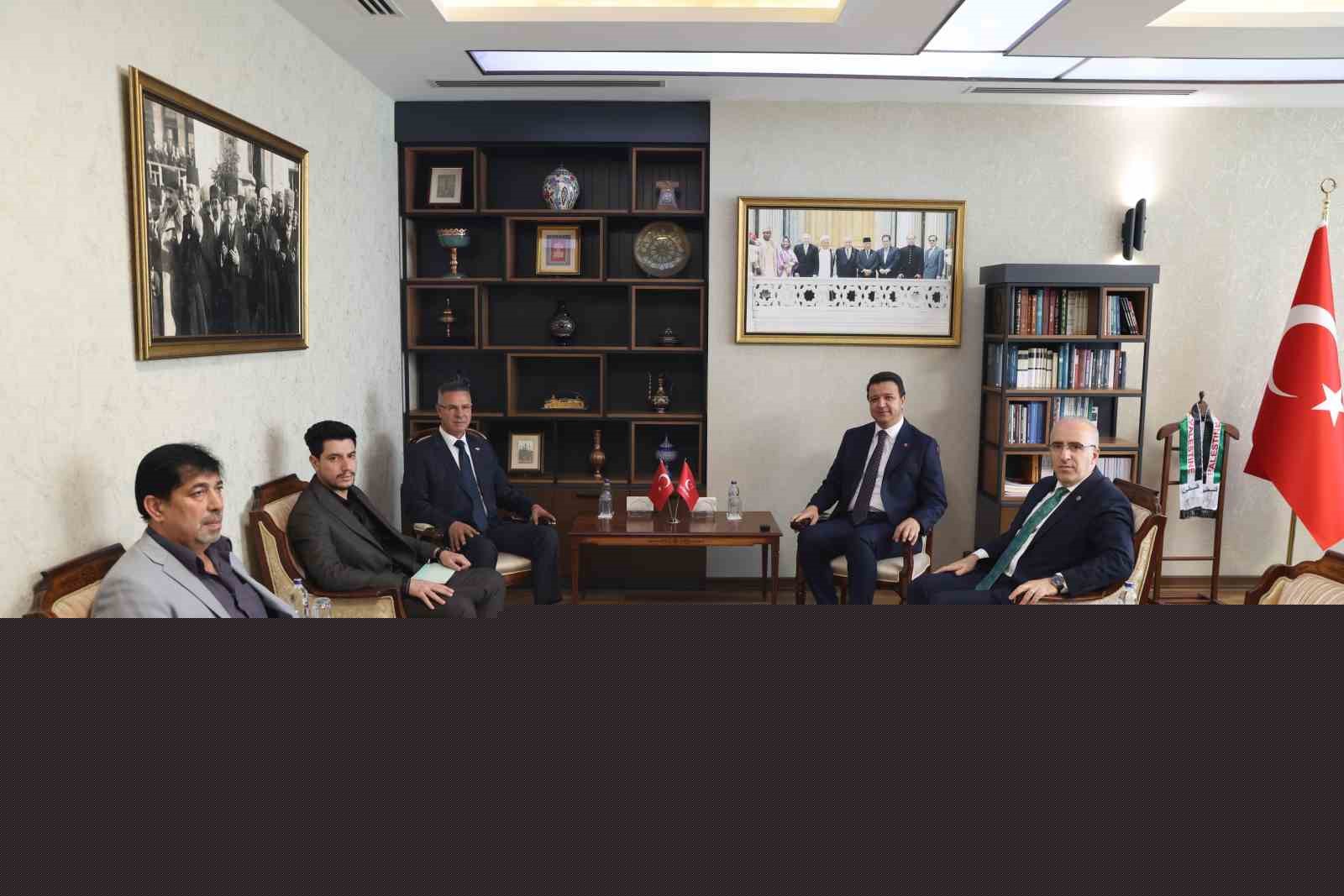 Filistin Büyükelçisi Faed Mustafa’dan Saadet Partisi’ne ziyaret: "Birlikte Mescid-i Aksa’da namaz kılacağız"