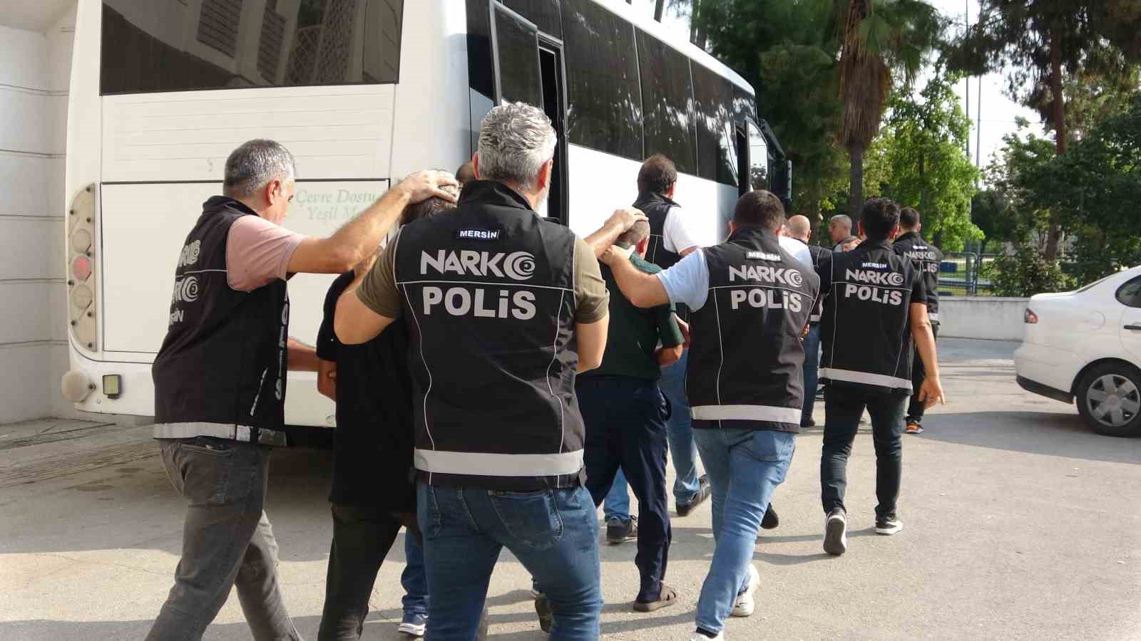 S&uuml;rpriz yumurtalardan uyuşturucu &ccedil;ıkmıştı: 6 ş&uuml;pheli tutuklandı
