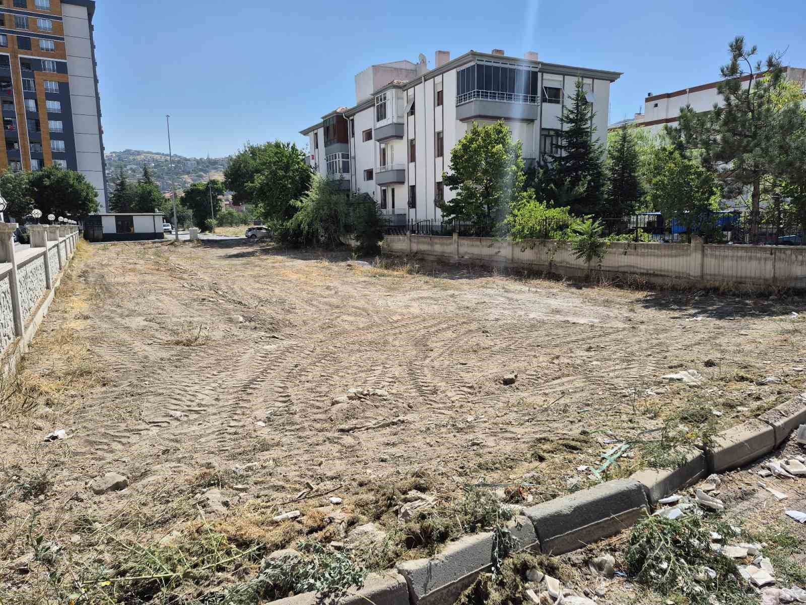 Başkan Yalçın, ‘Belediye Mahallemizde’ ekipleriyle