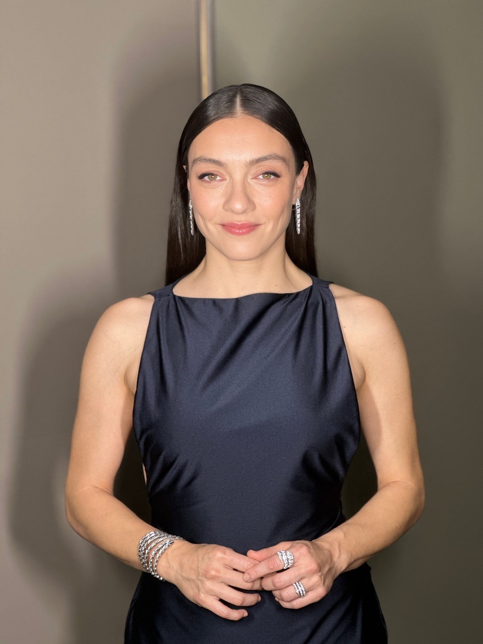 Altın Portakal’da başarı ödülleri bu yıl Merve Dizdar ve Selahattin Paşalı’ya