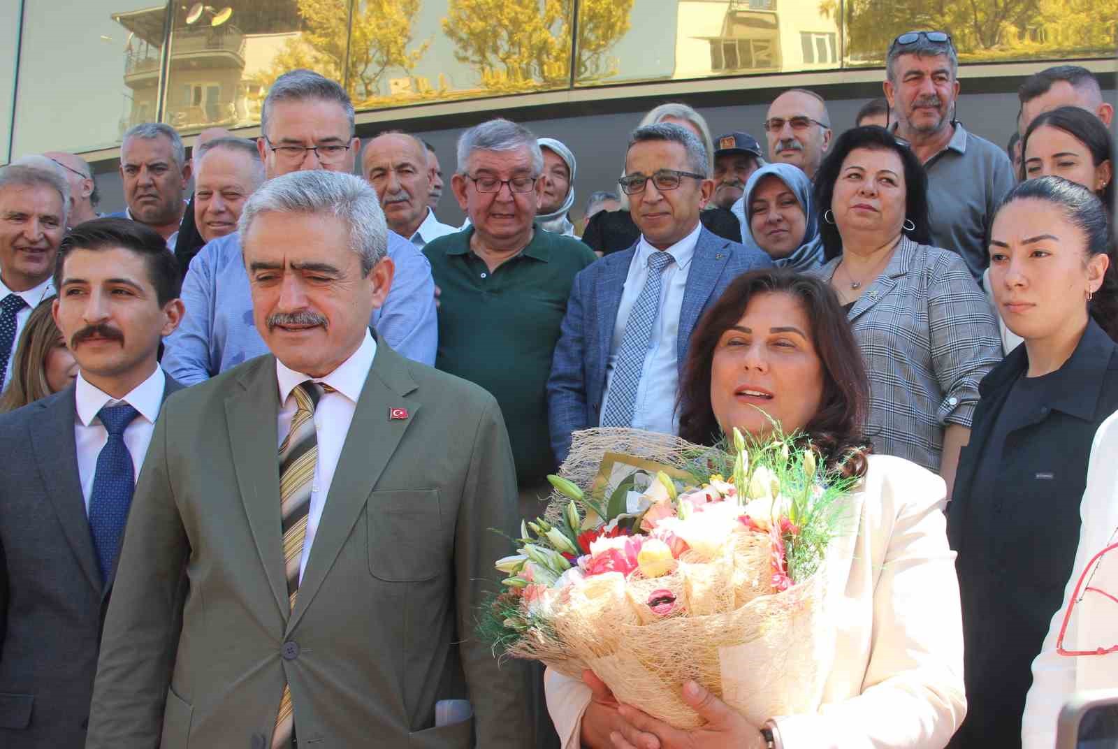 MHP Aydın teşkilatını ağırlayan Başkan &Ccedil;er&ccedil;ioğlu: "Hepimizin soyadı Aydın"
