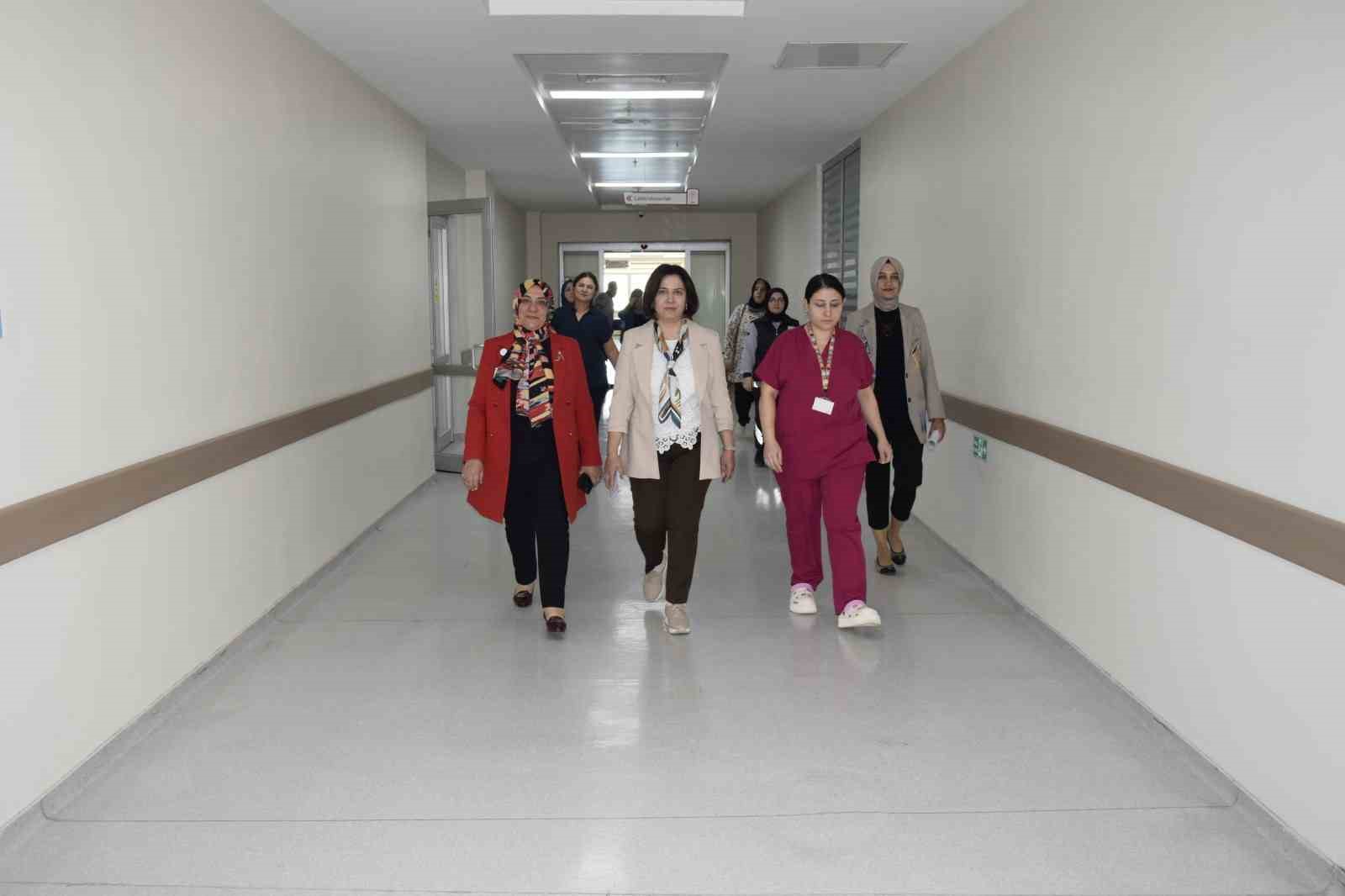 Bayburt Devlet Hastanesi ‘Anne Dostu Hastane’ ünvanı aldı
