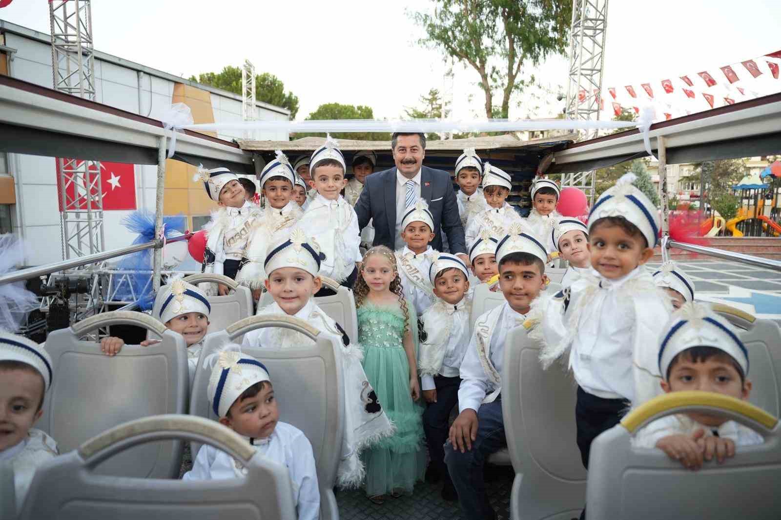 Yenişehir’de sünnet şöleni mutluluğu