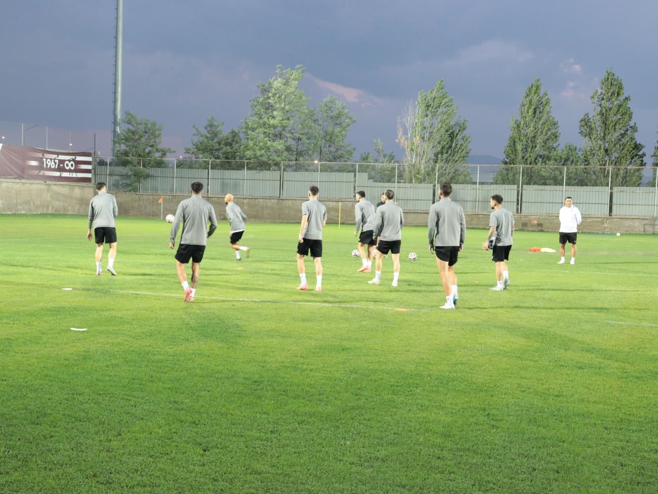 Elazığspor Teknik Direktörü Gül: "Bizim için bu sezonun tek sonucu var şampiyonluk"