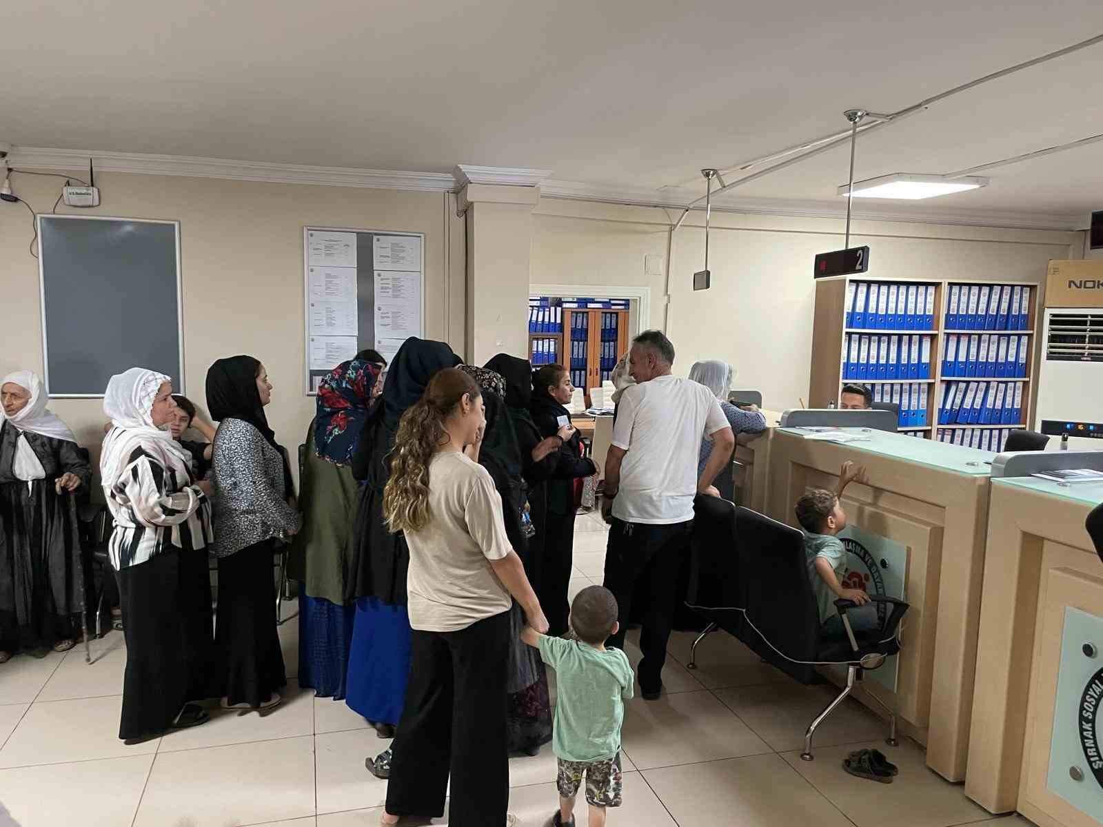 Şırnak Valiliği’nden öğrencilere 4,3 milyon lira eğitim desteği
