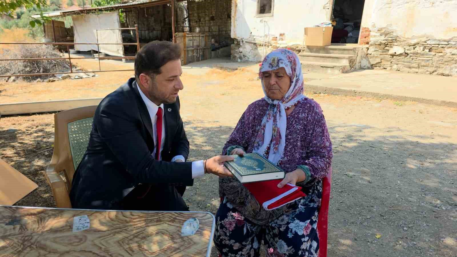 Tire AK Parti&rsquo;den şehit ailesine anlamlı ziyaret
