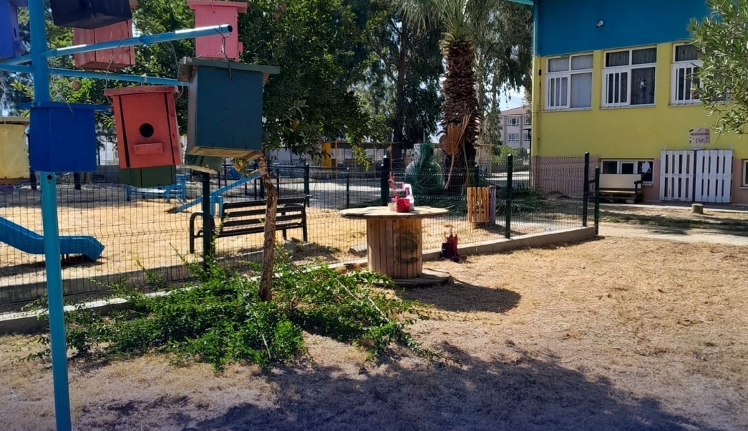 &Ccedil;ine&rsquo;de okul bah&ccedil;eleri yeni d&ouml;neme hazır
