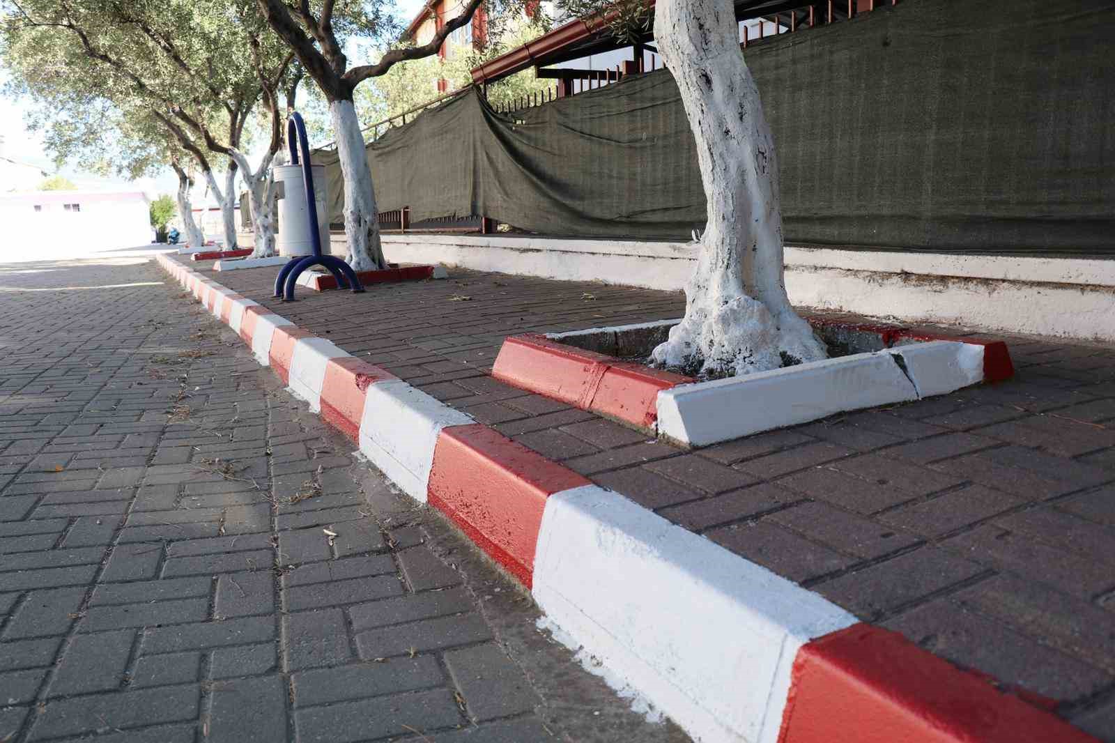 Bozdoğan Belediyesi&rsquo;nden okullara yeni d&ouml;nem &ouml;ncesi destek
