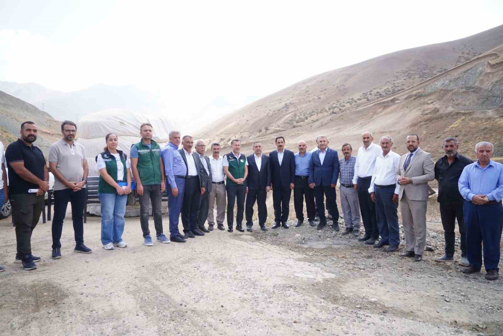 Gevaş’ta 469 hektar alan suyla buluşuyor
