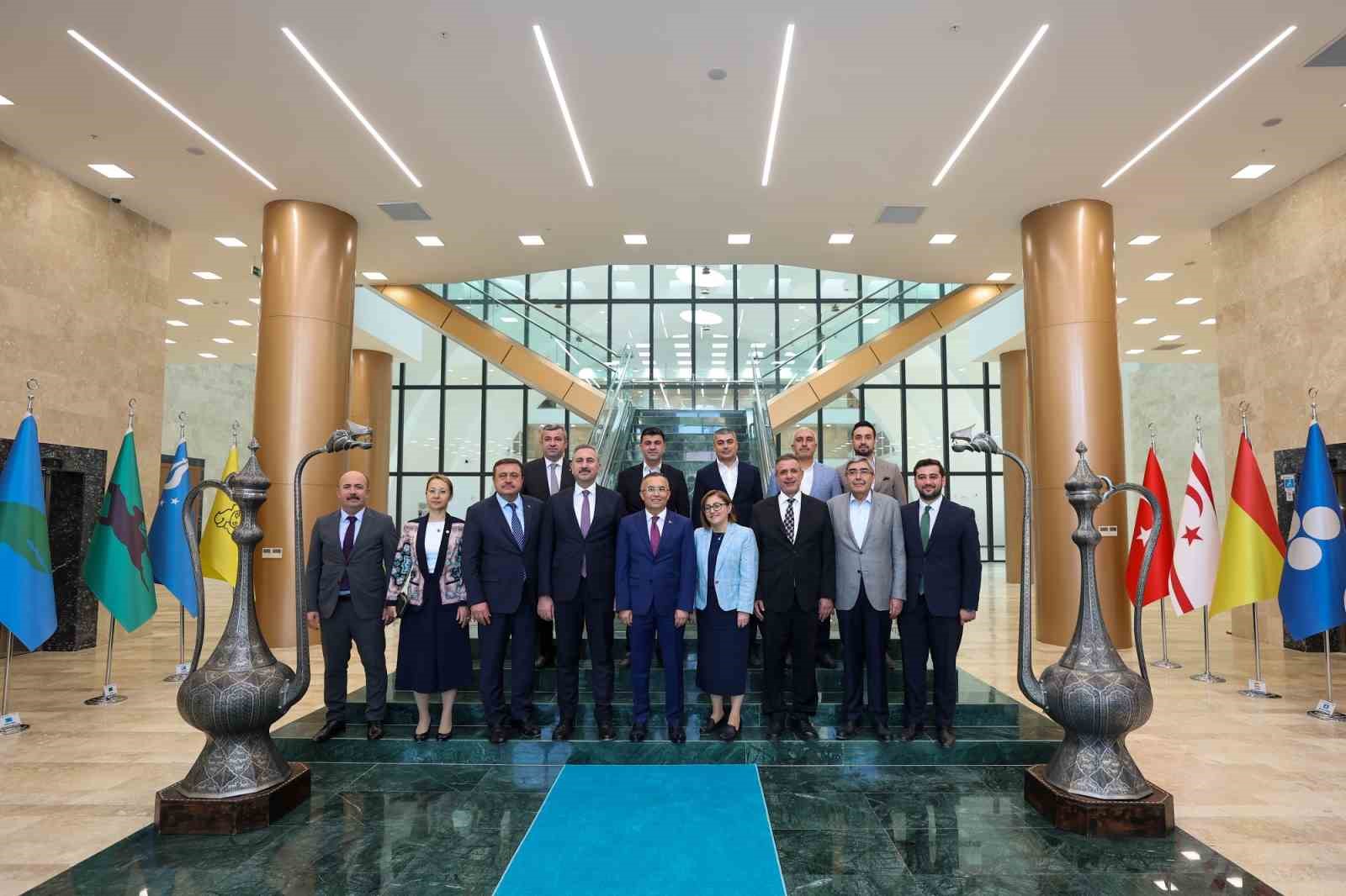 GBB Konut&rsquo;tan kamu personeline konut m&uuml;jdesi
