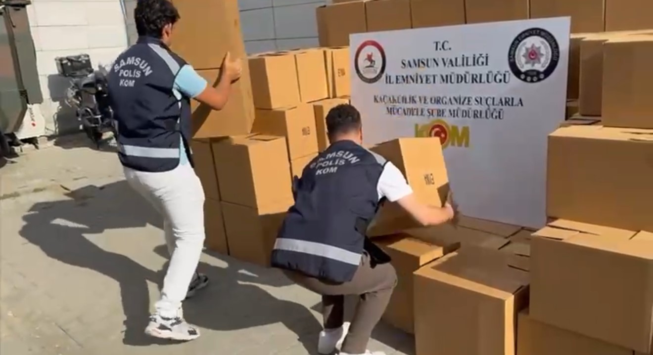 Samsun&rsquo;da 3 milyon 780 bin ka&ccedil;ak makaron ele ge&ccedil;irildi
