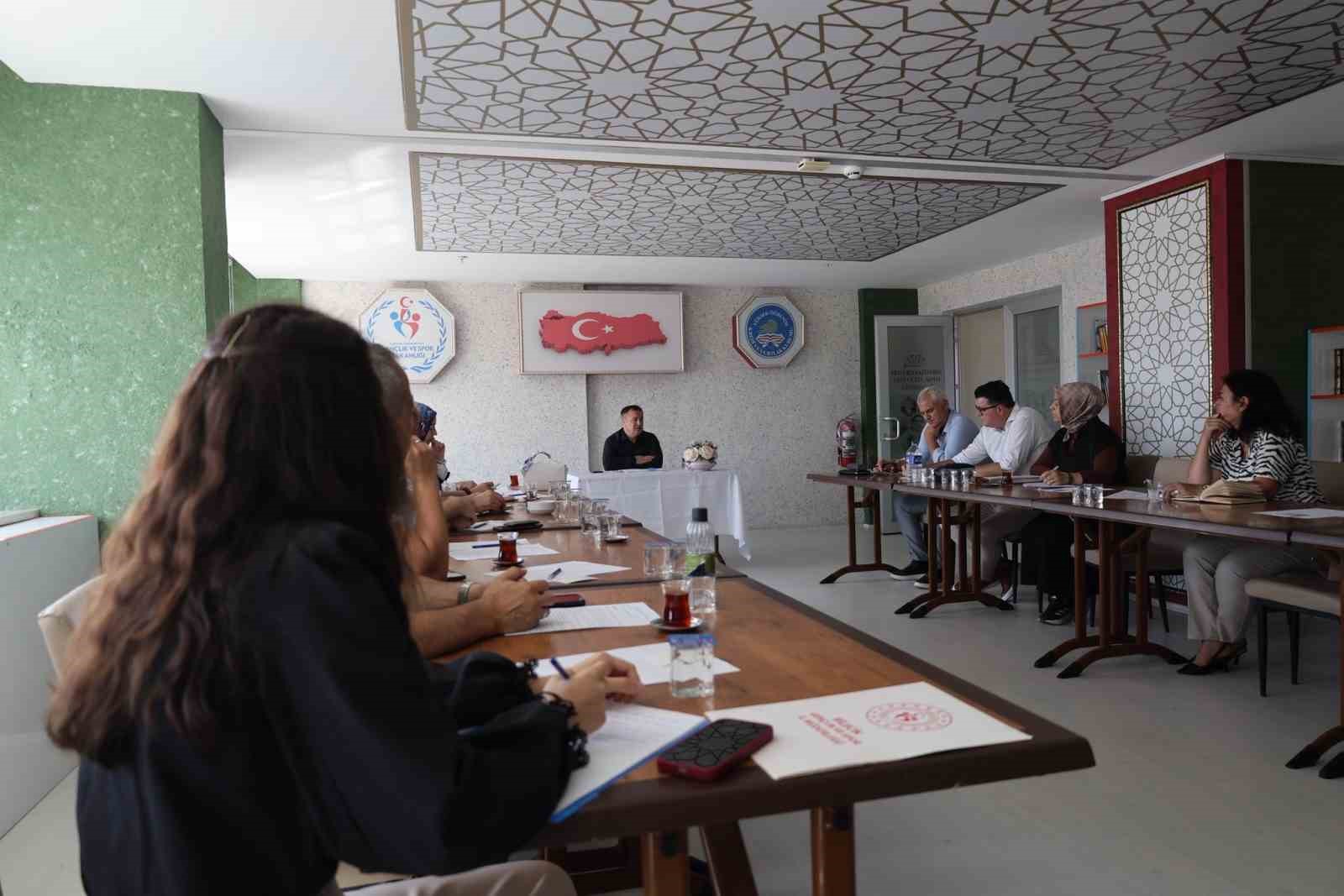 Bilecik&rsquo;te 2025-2026 eğitim &ouml;ğretim yılı hazırlık toplantısı ger&ccedil;ekleştirildi
