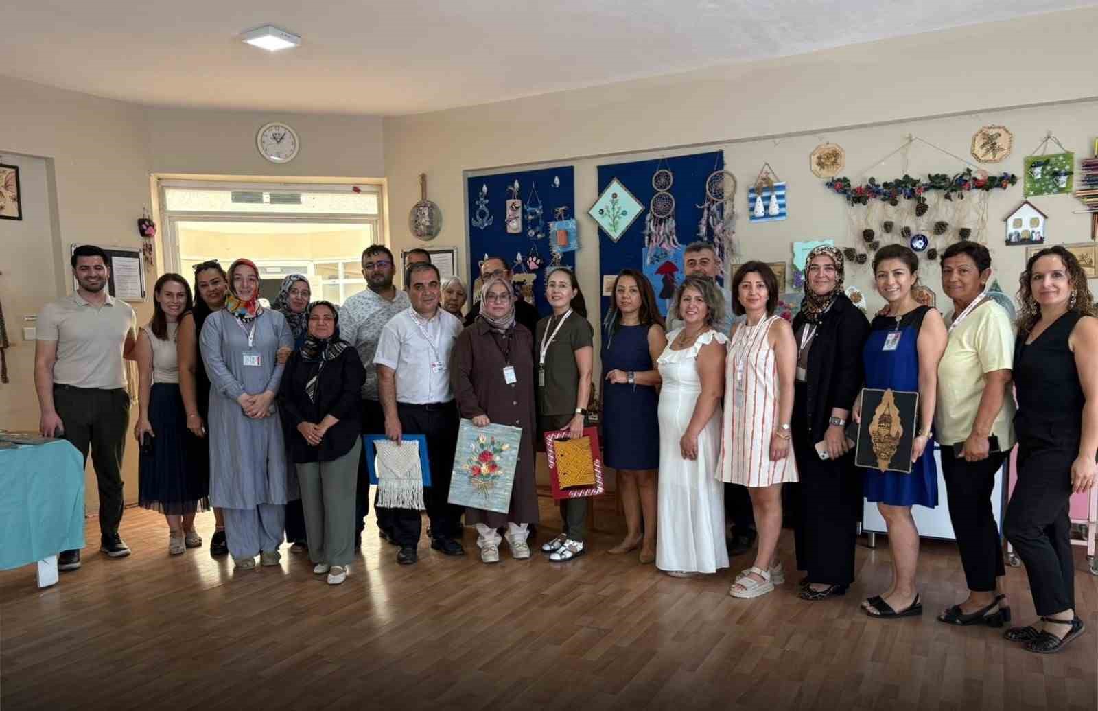 Toplum Ruh Sağlığı Merkezi’nden farkındalık sergisi