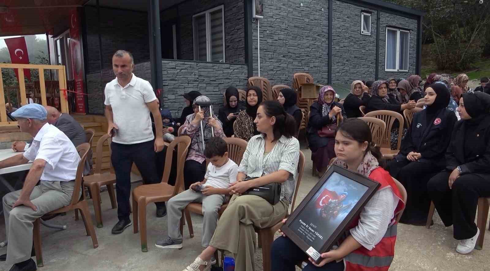 Şehit babasının ev hayali ger&ccedil;ek oldu
