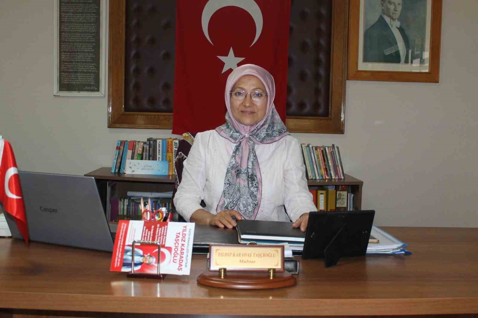 Fatih Mahalle Muhtarı Taş&ccedil;ıoğlu&rsquo;ndan okul teşekk&uuml;r&uuml;
