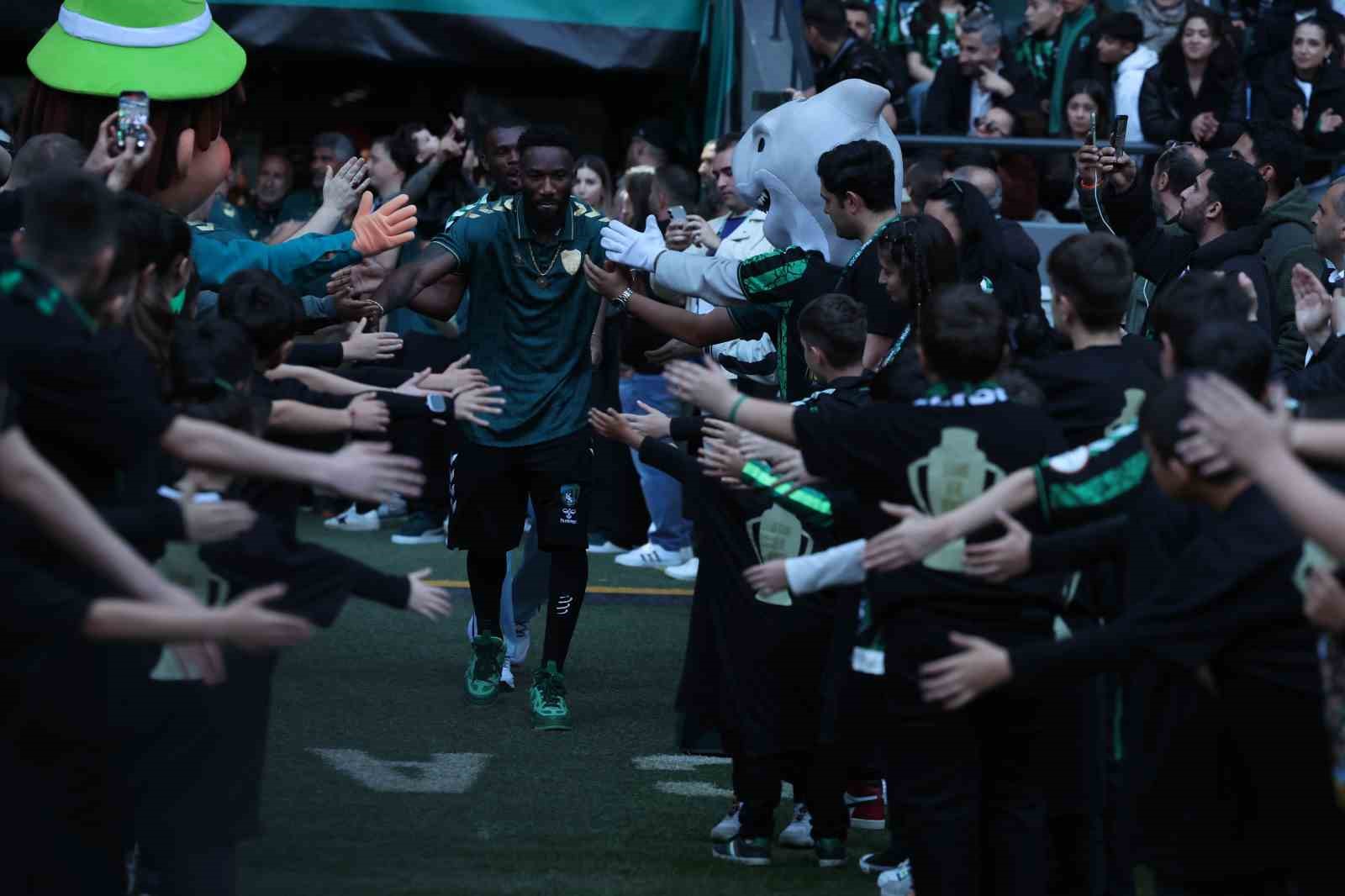 Kocaelispor, Appindangoye ile yolları ayırdı