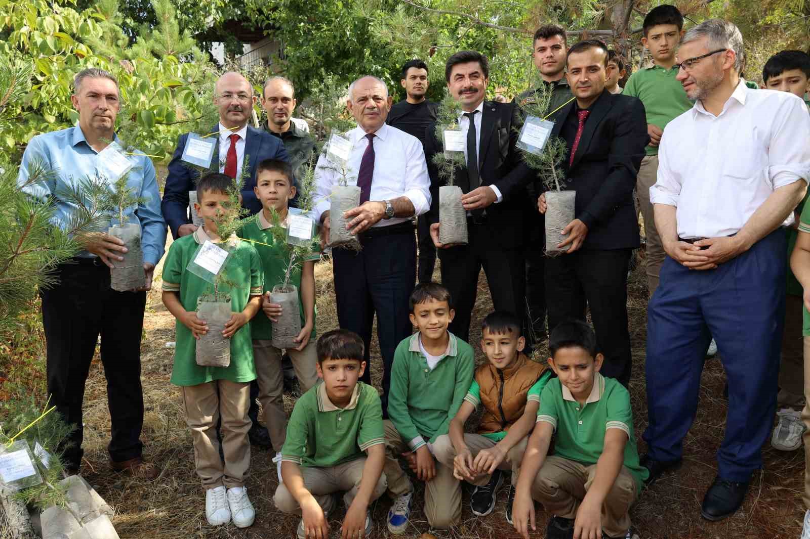 Yahyalı’da 2025-2026 Eğitim Öğretim Yılı coşkusu