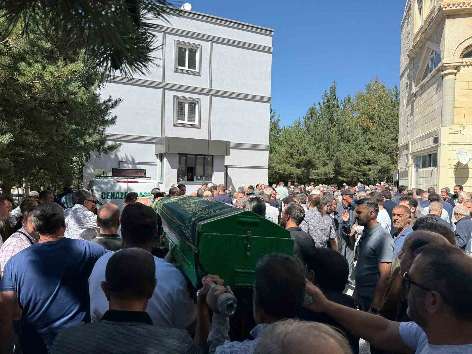 Bingöl ailesinin abla acısı