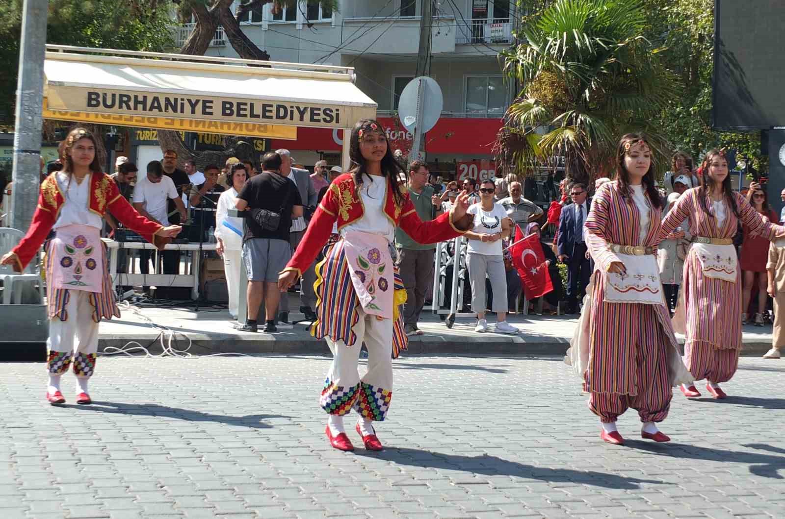 Balıkesir Burhaniye’ de 103. kurtuluş coşkusu