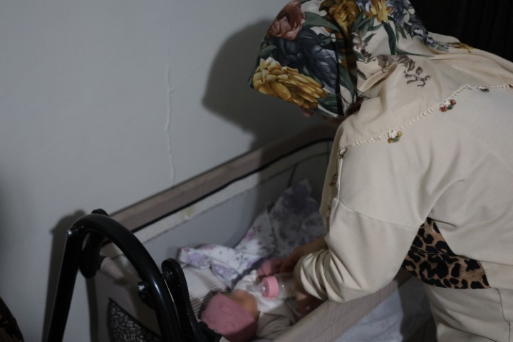 Diyarbakır’da yeni doğan bebekler karıştırıldı, gerçek evde fark edilen ’bileklikte’ ortaya çıktı