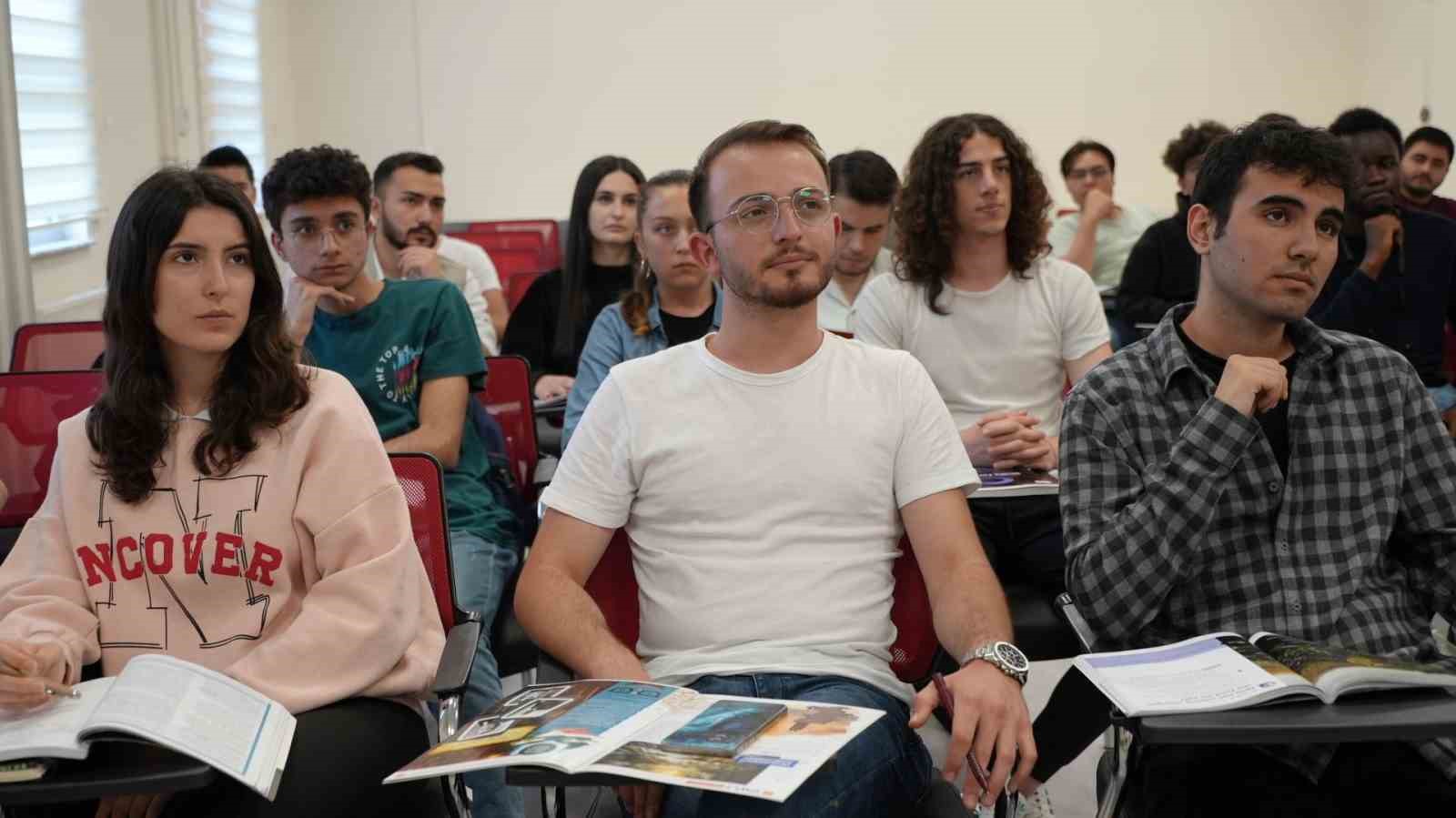 KB&Uuml; 9 yeni lisans&uuml;st&uuml; program a&ccedil;tı
