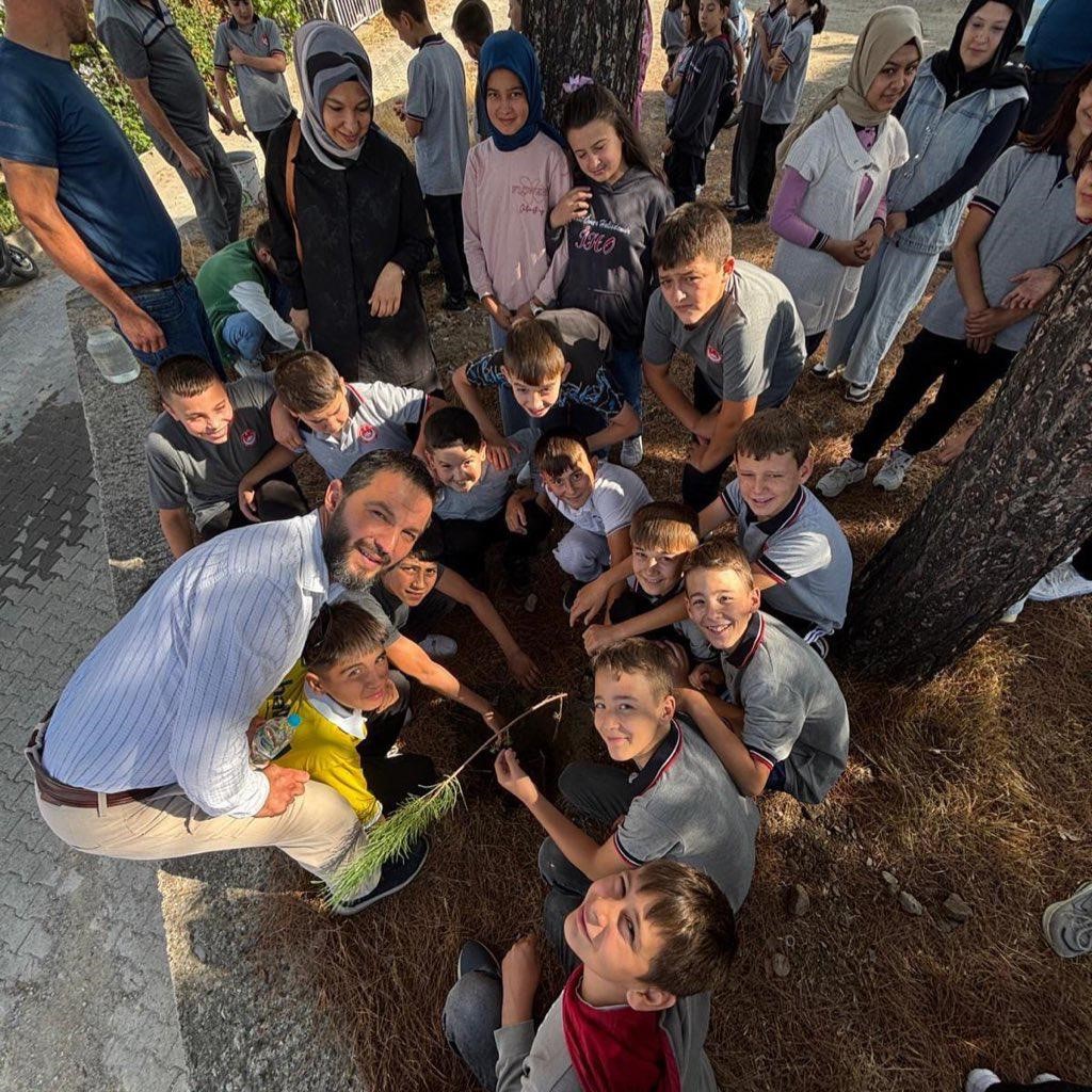 Balıkesir’de Eğitim öğretim yılı "Yeşil Vatan" temasıyla başladı
