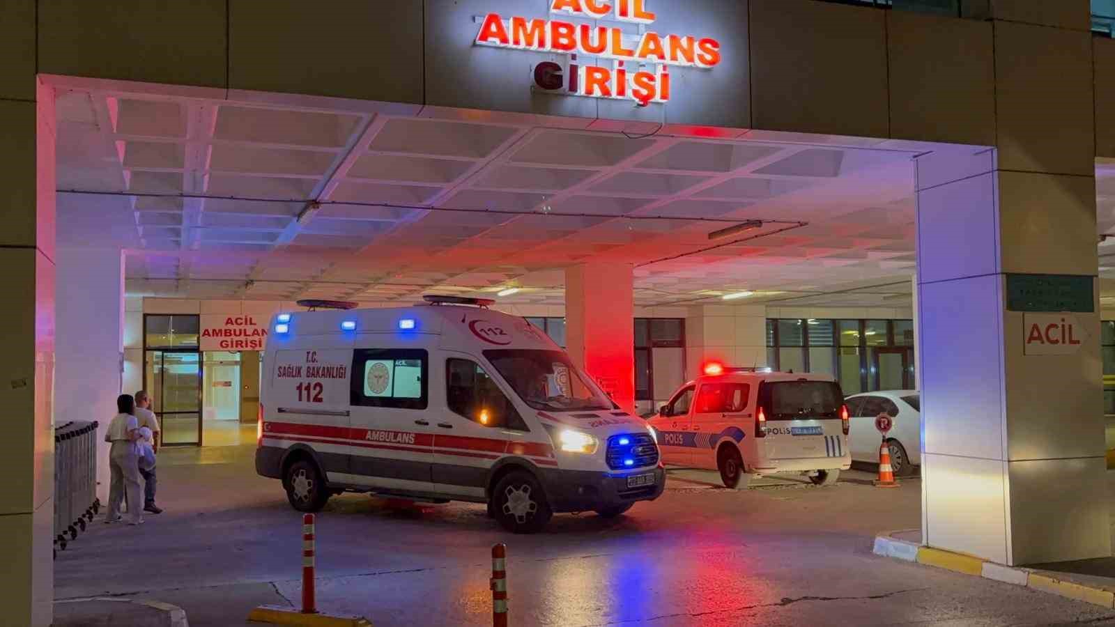 Edirne&rsquo;de aile faciası: 4 yaralı
