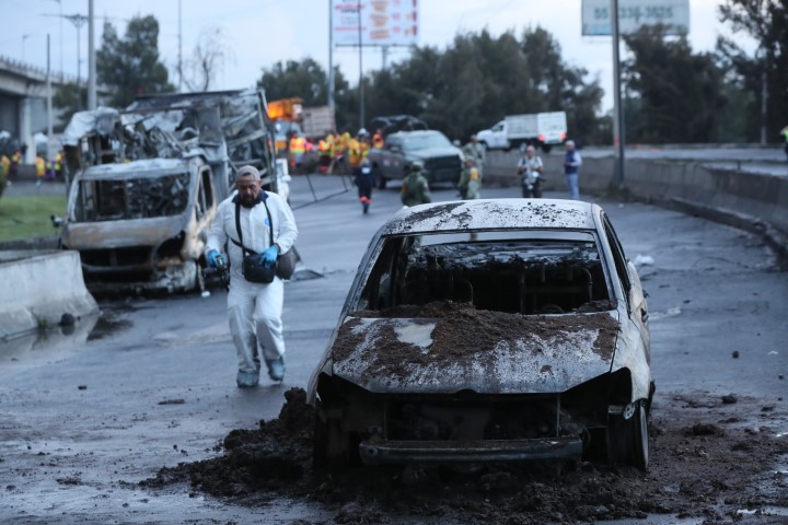Meksika'da devrilen LPG tankeri patladı: 4 ölü, 90 yaralı
