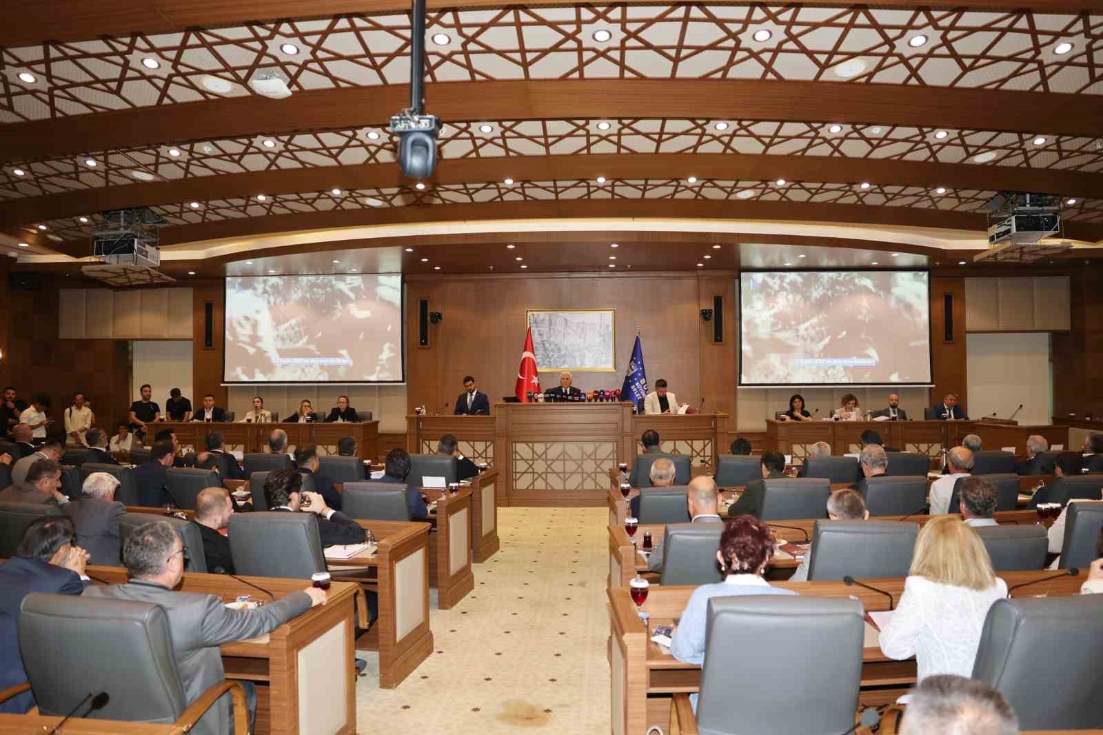 Başkan Bozbey: "Bursa’nın kurtuluşu kutlu olsun"