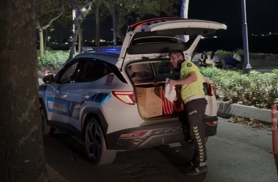 Avcılar&rsquo;da polisten ka&ccedil;an alkoll&uuml; s&uuml;r&uuml;c&uuml; yakalanınca sevgilisine beddua etti
