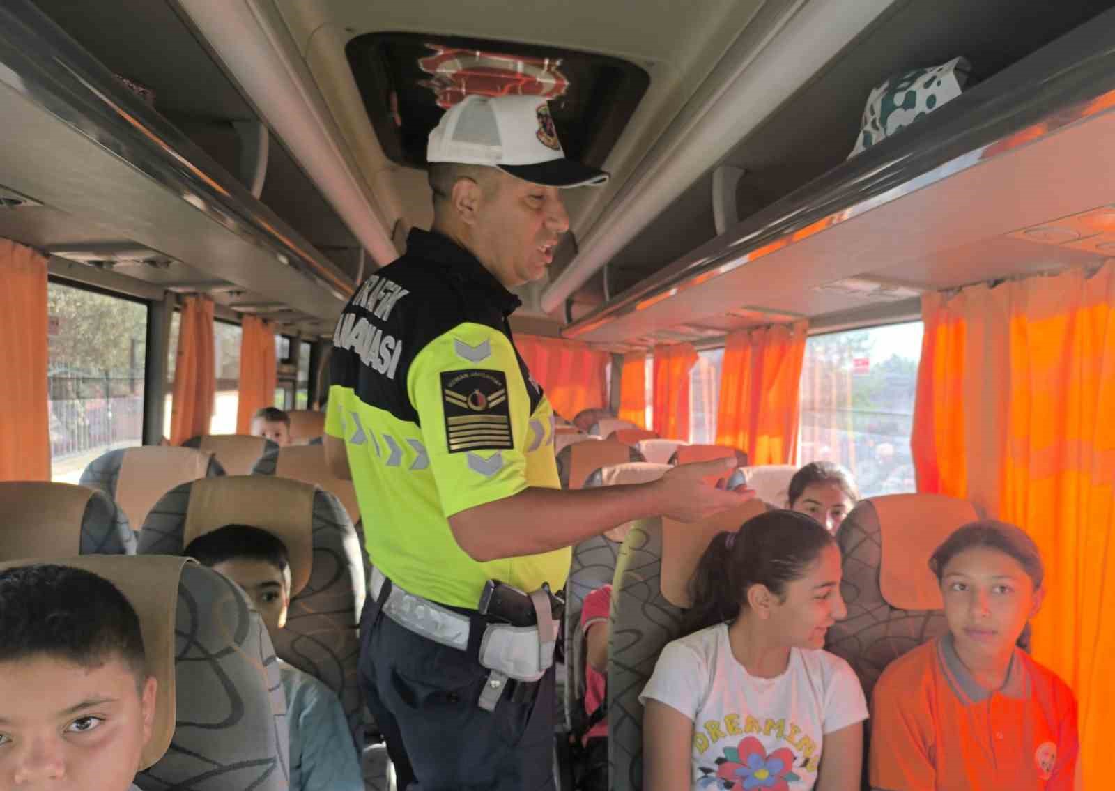 Manisa&rsquo;da okul servis ara&ccedil;larına y&ouml;nelik &ouml;zel denetim
