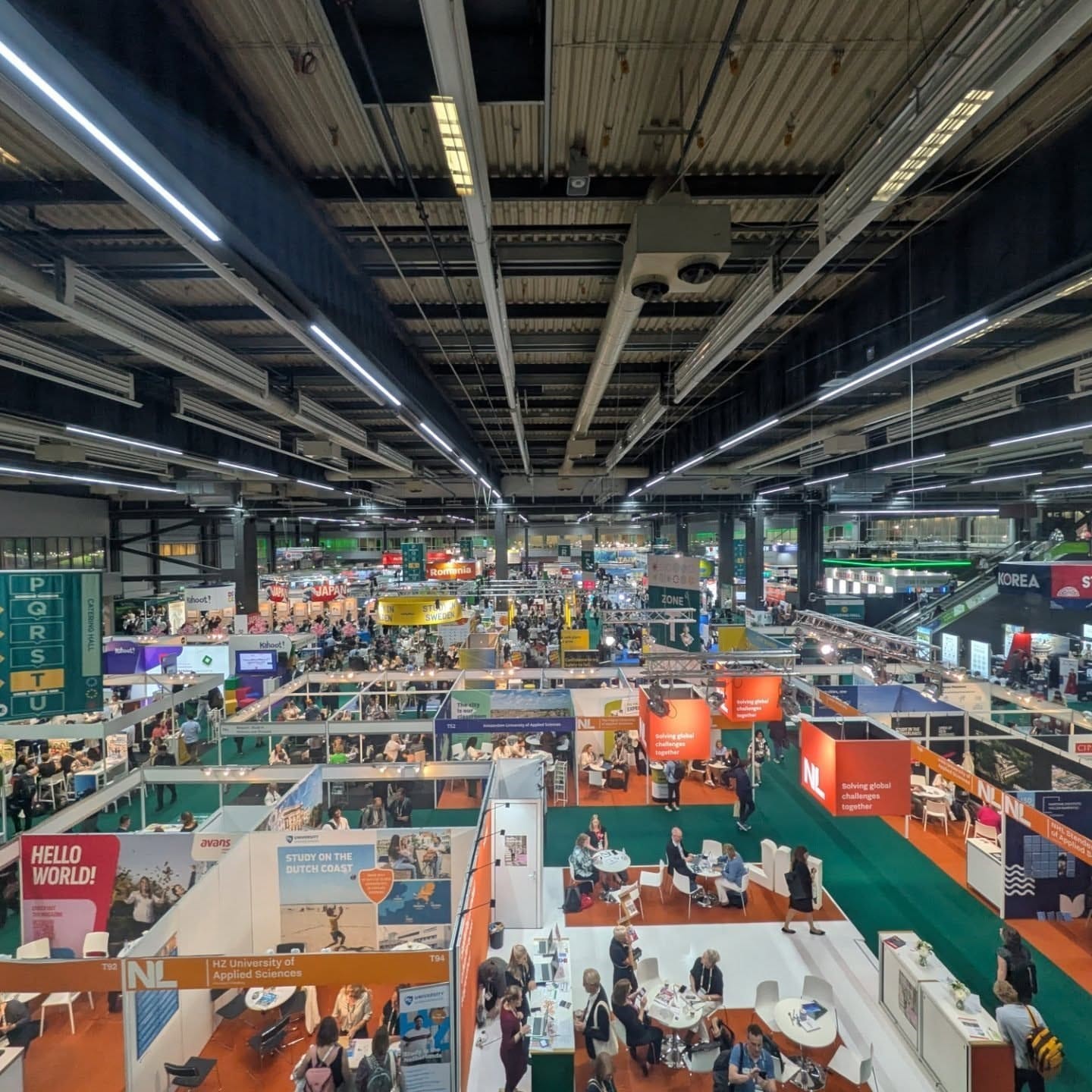 Atatürk Üniversitesi, Avrupa’nın en büyük eğitim fuarlarından EAIE 2025’te yer aldı