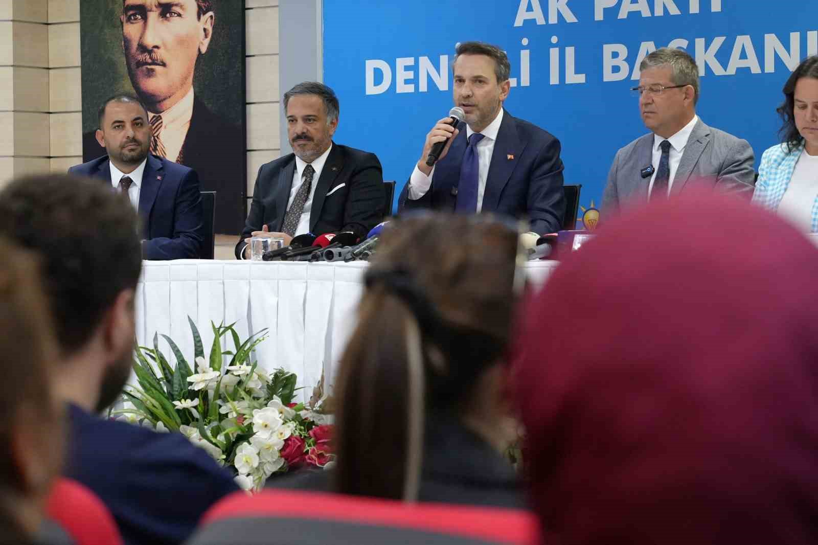 Bakan Bayraktar: "AK Parti olarak her daim sahada olmanın çok önemli olduğunu inanıyoruz"