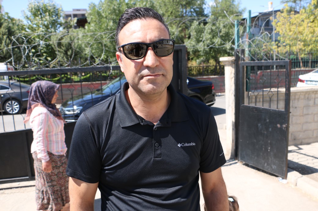 Okulun ağır hasarlı olduğu ortaya &ccedil;ıktı, eğitimin başlamasına 2 g&uuml;n kala &ouml;ğrenciler başka okula nakledildi