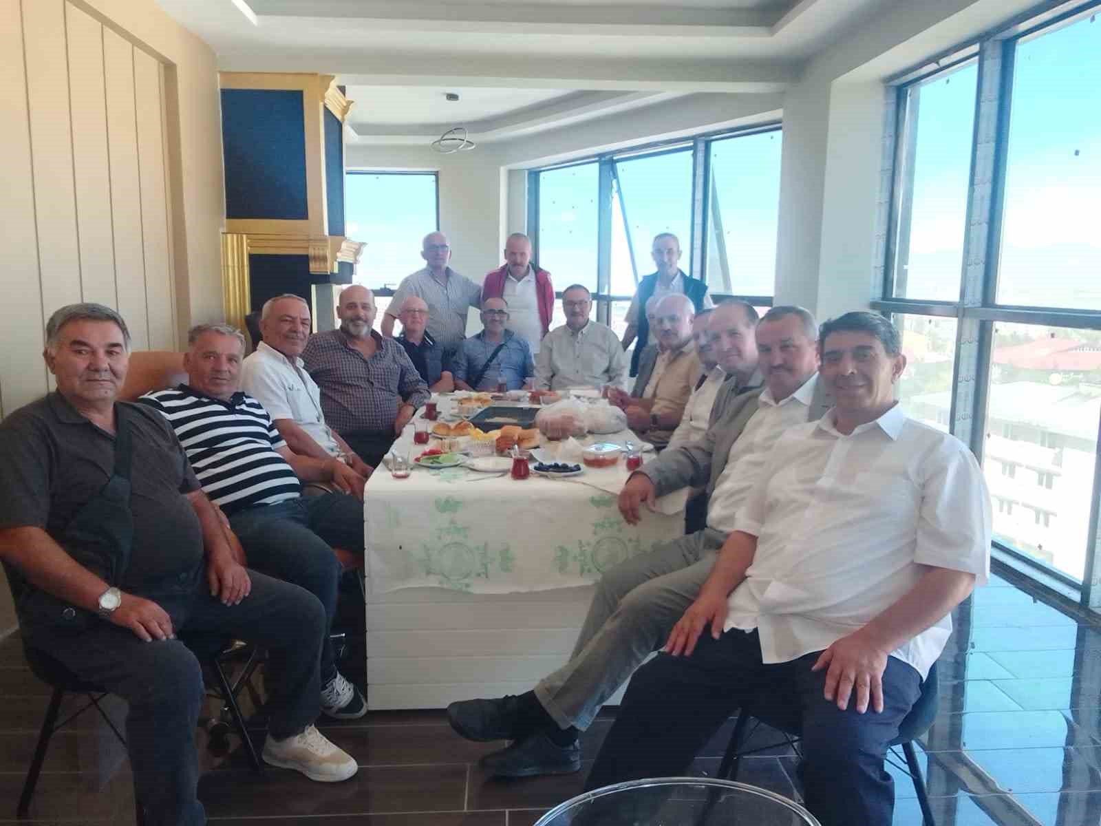 Tertipler Erzurum’da buluştu