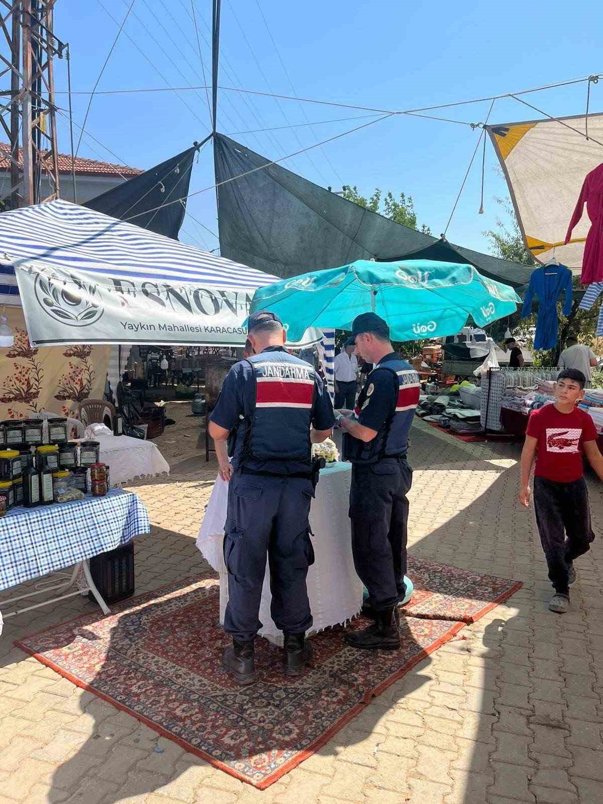 Karacasu’da festival alanında esnafa ’Güvenli Ticaret’ uyarısı